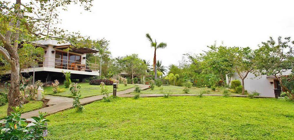 Tugawe Cove Resort Colongcocon Exterior foto